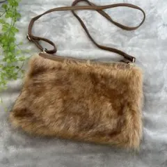 グローバルワーク　ファーショルダー