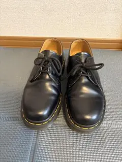 金土日限定値下げ！Dr.Martens 3ホールシューズのサムネイル