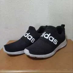 adidas メッシュスリッポンスニーカー 黒(本日限定１０％引き)のサムネイル