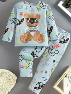 キッズ　新品　120　長袖長ズボン　パジャマ　翌日発送468