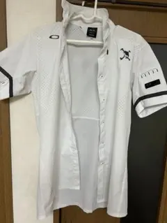 OAKLEY パフォーマンスフィット シャツ M ホワイト