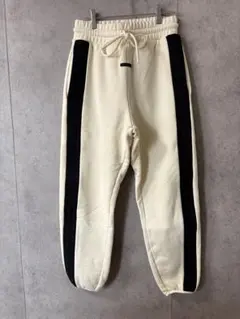 アディダス adidas　サイドラインスウェードトラックロングパンツ