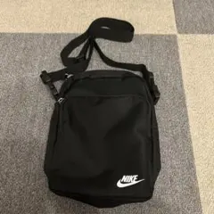 NIKE ナイキ Heritage ヘリテージ クロスボディ ショルダーバッグ