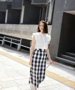 ナチュラルビューティーベーシック　ギンガムナロースカート　チェック柄　S タイト