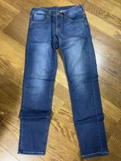 サムシングジーンズ