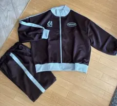 新品未使用　ジャージ　上下　140センチ