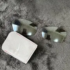 Item thumbnail for item ad5df1db-705f-4398-904c-486938ac187a