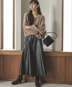 fifth ローゲージニット ゆったり オーバーサイズ ベージュ ふんわり 美品のサムネイル