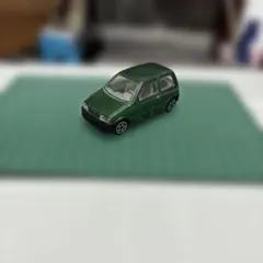 フィアット 500 ミニカー グリーン 3ドアハッチバックのサムネイル