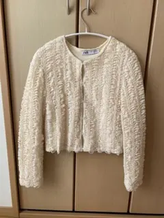 ZARAテクスチャーニットカーディガン