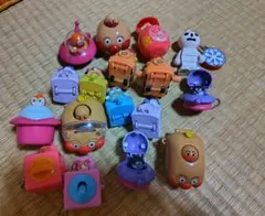 アンパンマン ガチャガチャ17個まとめ売り