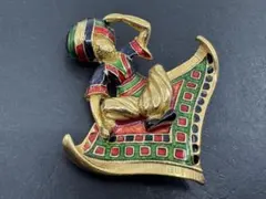 M4954 ブローチ　ヴィンテージ アクセサリー