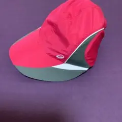 アシックスのランニングキャップ