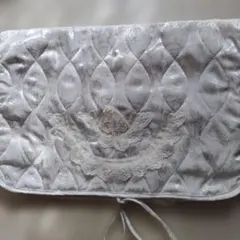 ランジェリーポーチ　トラベルポーチ　ホワイト