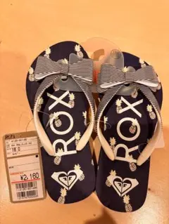 【新品】ROXY サンダル　キッズ　ガールズ　女の子　18cmのサムネイル