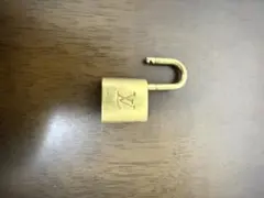 LOUIS VUITTON パドロック 南京錠 ゴールド