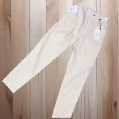 新品 YANUK ヤヌーク ボーイズ テーパードパンツ　エクリュ　ストレッチ