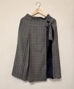 BOUTIQUE NICOLE グレー チェック柄 ロングスカートのサムネイル