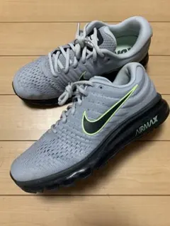 美品　ナイキ　エアマックス2017 サイズ8.5