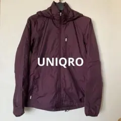 バーガンディ フード付き マウンテンパーカー　ユニクロ　レディースM