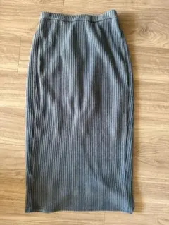 GU ロングスカート