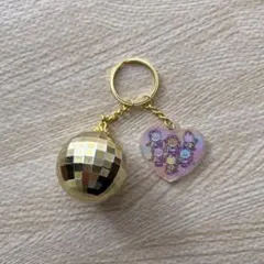 ミラーボールとキャラクターキーホルダーセット