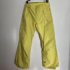 スキーパンツ ウェア