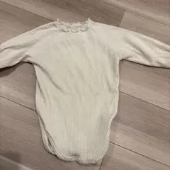 peekaboo 長袖ニットロンパース