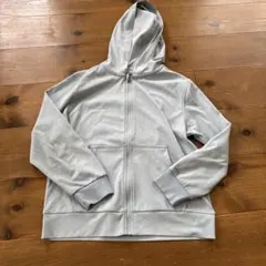 GU uvカットフルジップアップパーカー　130センチ　水色