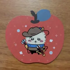 【匿名配送】ちいかわらんど ノベルティ りんごカード ラッコ