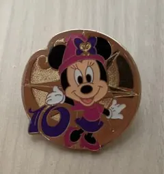 ミニーマウス 10周年記念ピンバッジ　レア