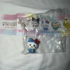 ちいかわ サンリオ なりきりフィギュア ハチワレ