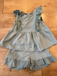 フリル セットアップ トップス ショートパンツのサムネイル