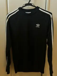 adidas ブラック 長袖カットソー S