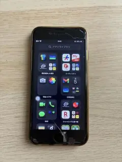 iPhone SE2 画面にひびあり