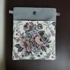 薔薇の花　ぺたんこスマホショルダーバッグ　サコッシュ　ハンドメイド