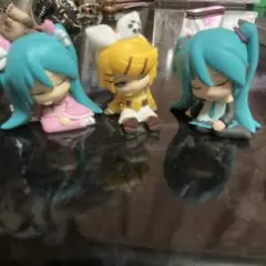 初音ミク 肩ズン