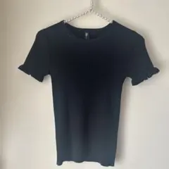 ZARA 黒 リブ編み フリル袖 ニット　トップス
