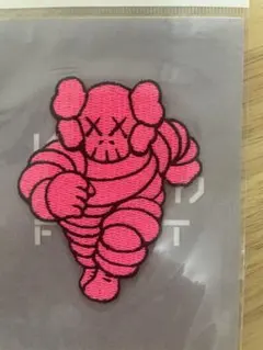 2025年最新】kaws chumの人気アイテム - メルカリ