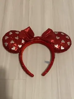 ☆ ディズニー　スパンコールハートカチューシャ　レッド ☆