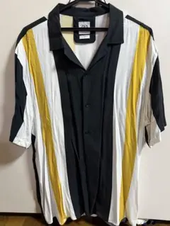 ZARA:ストライプ 半袖シャツ 黒 白 黄