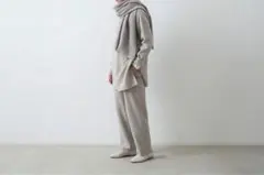 美品 evam eva ウール ニットパンツ 畔編み グレーのサムネイル
