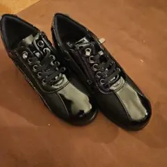 Item thumbnail for item c5e3f6cc-c32b-4258-be23-934116b40924