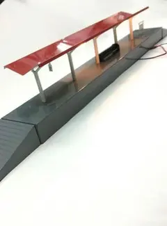 エンドウ　駅ホームNo.1 　鉄道模型情景　照明付き HOゲージ　元箱付　希少品のサムネイル
