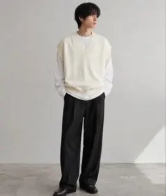 ニットベストのサムネイル
