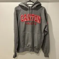 グレー　パーカー