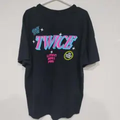 TWICE 5th Worldtour ヨーロッパ 公演限定 Tシャツ XLのサムネイル