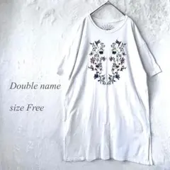 Double name 刺繍入り半袖Tシャツワンピース フリー 白 1486のサムネイル