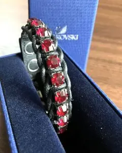 ★SWAROVSKIスワロフスキー ブレスレット レザー 革 レッドスワロ