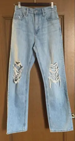 UNIQLO ダメージストレートジーンズ